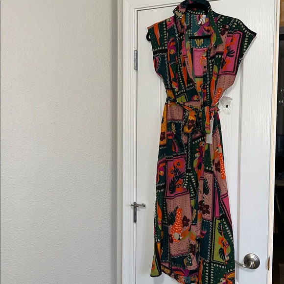 NWT vibrant lightweight dress live for truth size medium - Picture 3 of 10